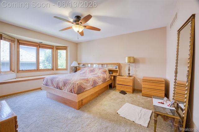 29342 Strathmore Drive, Farmington Hills, MI 48331