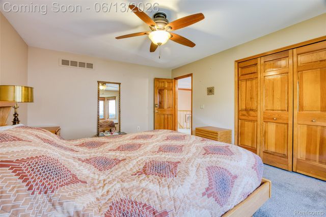 29342 Strathmore Drive, Farmington Hills, MI 48331