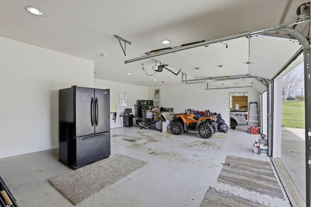 12830 New Delaware Road, Mount Vernon, OH 43050