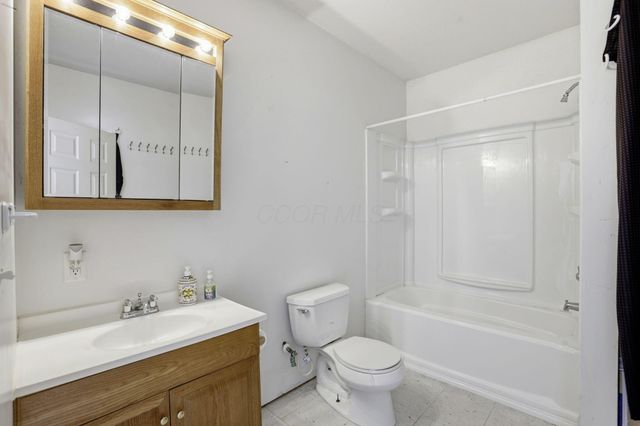 12830 New Delaware Road, Mount Vernon, OH 43050