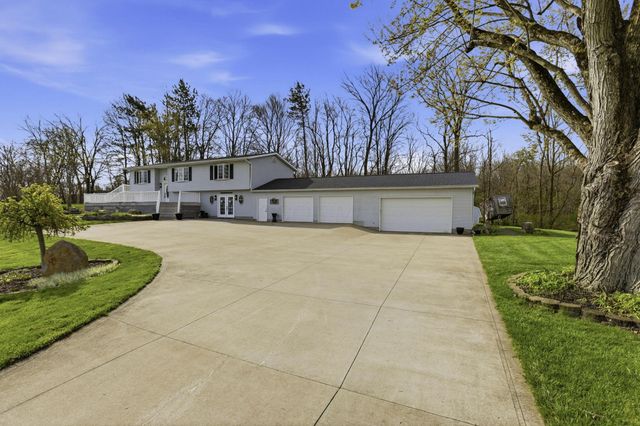 12830 New Delaware Road, Mount Vernon, OH 43050