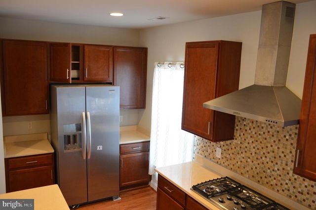 3059 WATERLOO LN, Fairfax, VA 22031