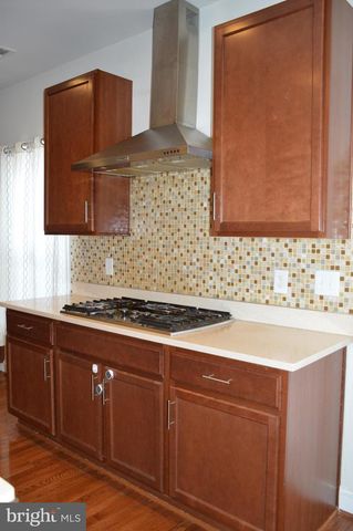 3059 WATERLOO LN, Fairfax, VA 22031