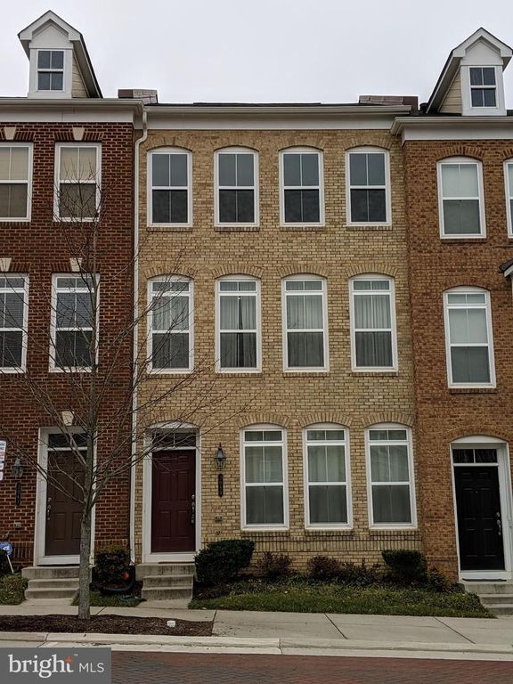 3059 WATERLOO LN, Fairfax, VA 22031