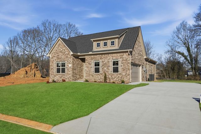 17 Sagewood Drive, Tullahoma, TN 37388