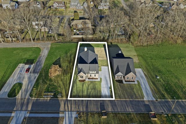 17 Sagewood Drive, Tullahoma, TN 37388
