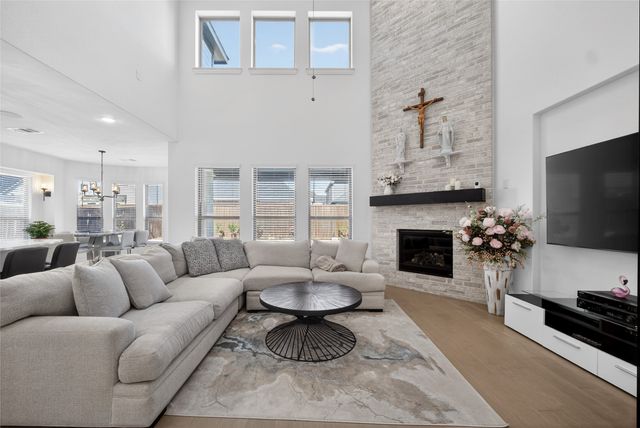 423 Winter Plum Way, Wylie, TX 75098