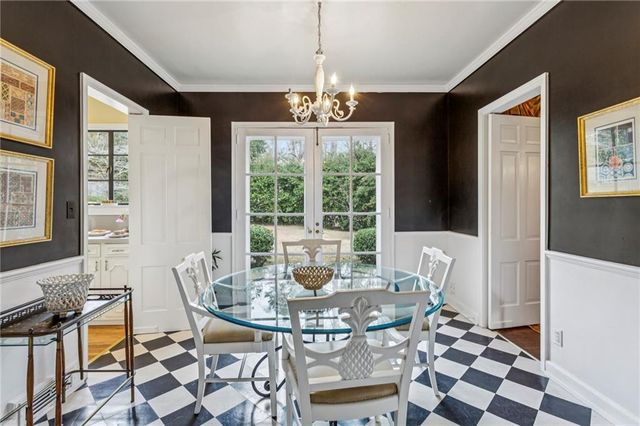 151 Peachtree Battle NW Avenue, Atlanta, GA 30305