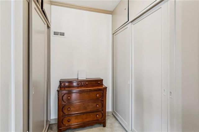 151 Peachtree Battle NW Avenue, Atlanta, GA 30305