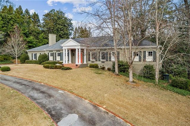 151 Peachtree Battle NW Avenue, Atlanta, GA 30305