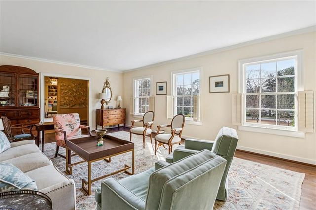 151 Peachtree Battle NW Avenue, Atlanta, GA 30305