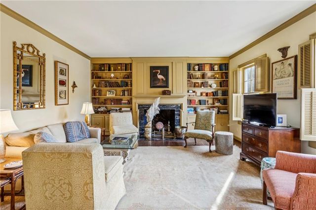 151 Peachtree Battle NW Avenue, Atlanta, GA 30305