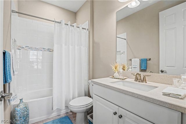 14651 Abaco Lakes DR, Fort Myers, FL 33908