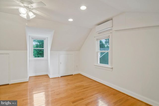 7318 POPLAR CT, Falls Church, VA 22042