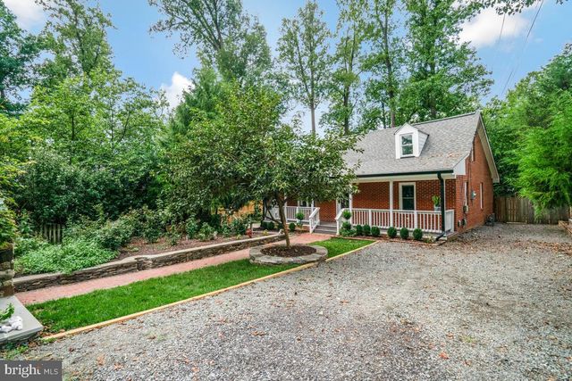 7318 POPLAR CT, Falls Church, VA 22042