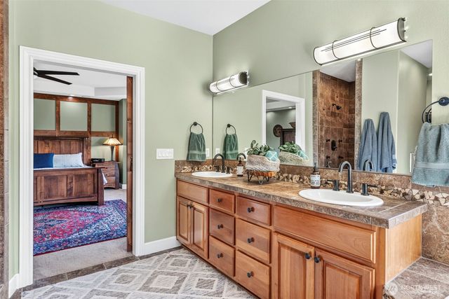 499 Beasley Road, Kelso, WA 98626