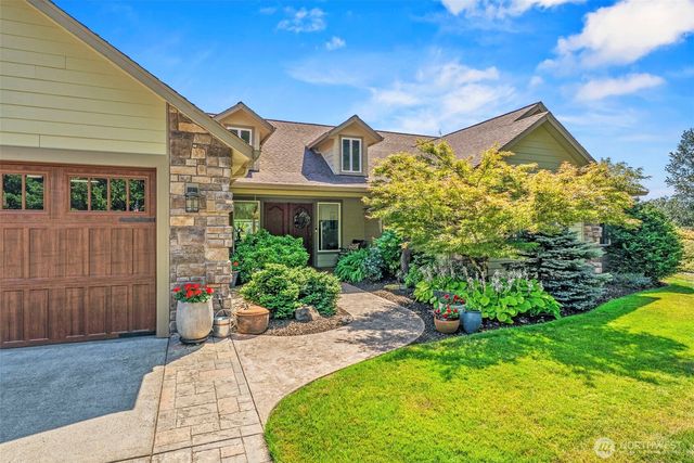 499 Beasley Road, Kelso, WA 98626