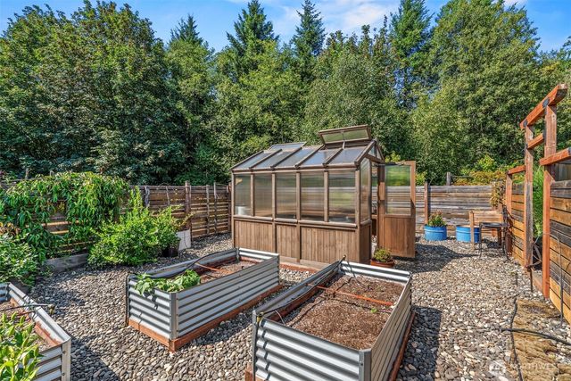499 Beasley Road, Kelso, WA 98626