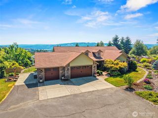 499 Beasley Road, Kelso, WA 98626