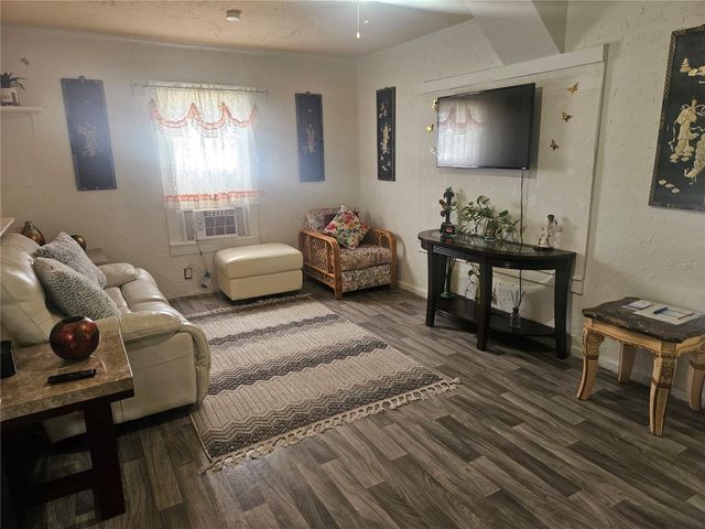 317 INWOOD AVENUE, New Smyrna Beach, FL 32168