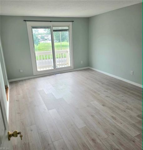 708 Alder CIR, Virginia Beach, VA 23462