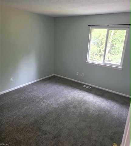 708 Alder CIR, Virginia Beach, VA 23462
