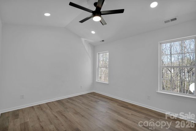 8131 Kings Creek Drive, Charlotte, NC 28273