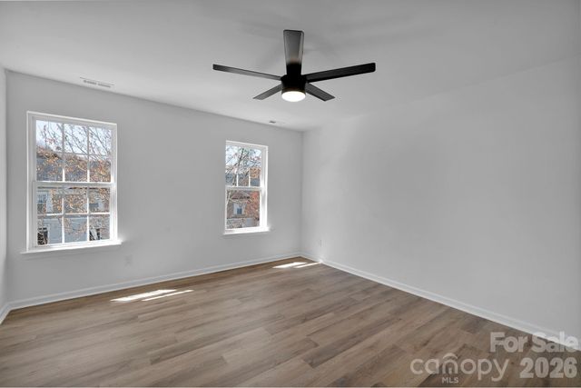 8131 Kings Creek Drive, Charlotte, NC 28273