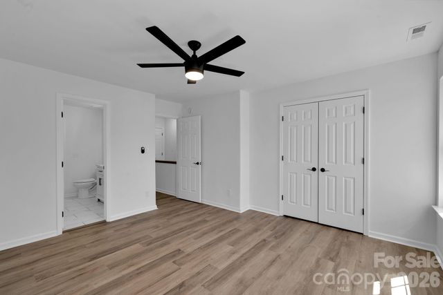 8131 Kings Creek Drive, Charlotte, NC 28273