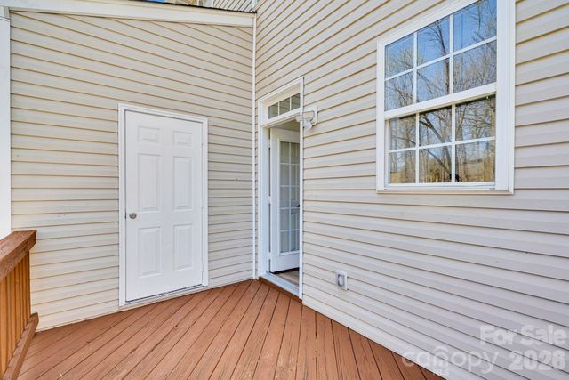 8131 Kings Creek Drive, Charlotte, NC 28273