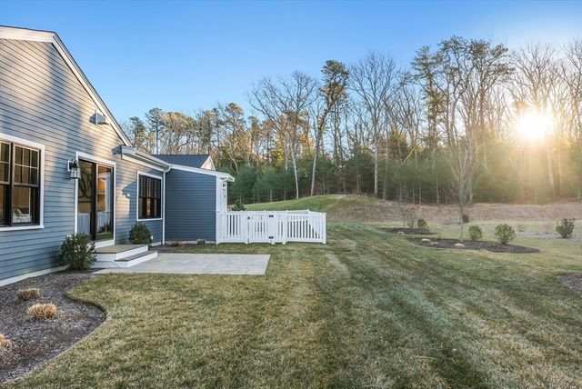 46 Sandwich Road 3, Plymouth, MA 02360