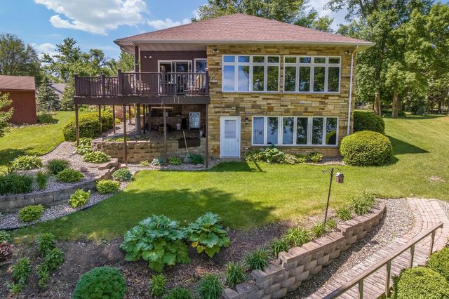 1524 Squirrels Nest Road, Kasota, MN 56050