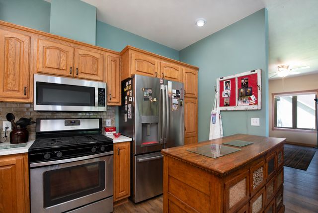 1524 Squirrels Nest Road, Kasota, MN 56050