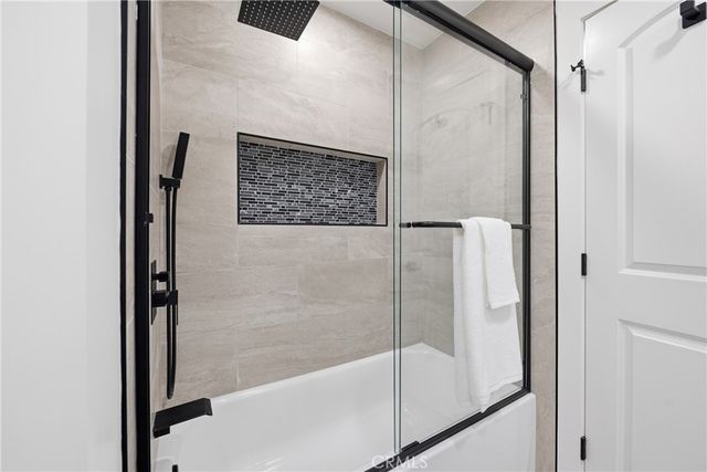 8688 Denver Street, Ventura, CA 93004