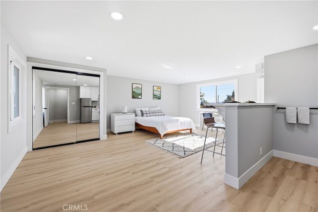 8688 Denver Street, Ventura, CA 93004