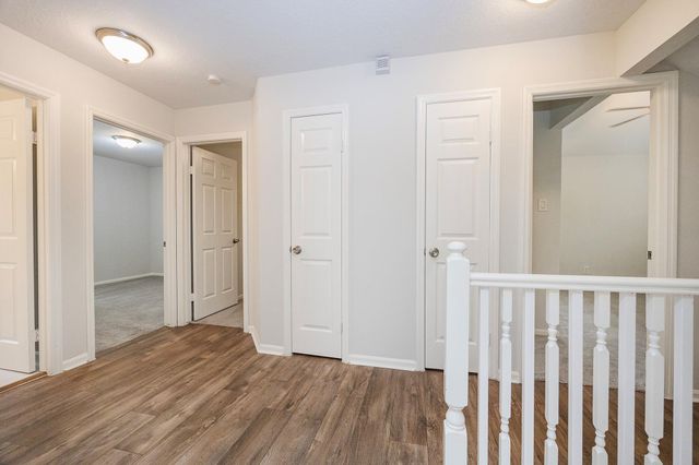 86 W Stony Bridge Circle, The Woodlands, TX 77381