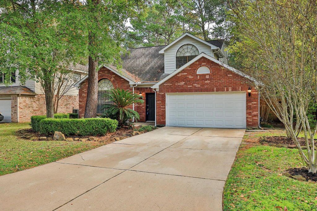 86 W Stony Bridge Circle, The Woodlands, TX 77381