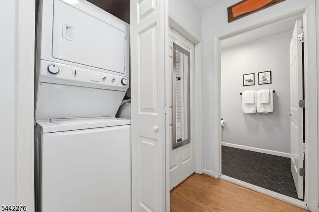 242 The Promenade 242, Edgewater Boro, NJ 07020