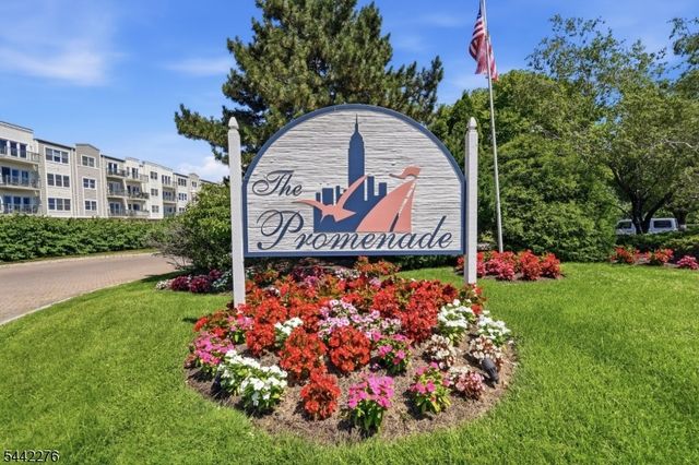 242 The Promenade 242, Edgewater Boro, NJ 07020
