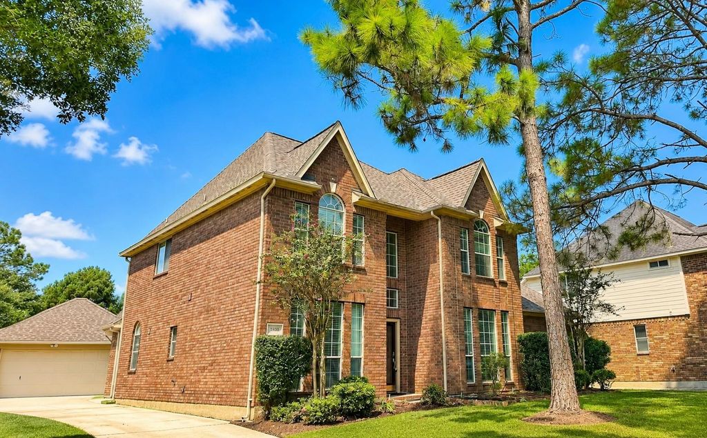 2438 Weatherford Drive, Pearland, TX 77584