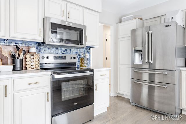 1640 Karen Court, St. Joseph, MI 49085