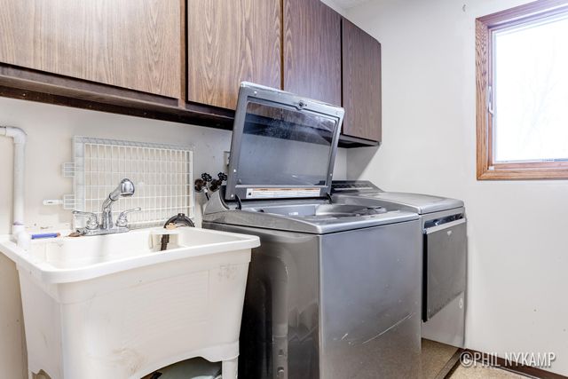 1640 Karen Court, St. Joseph, MI 49085