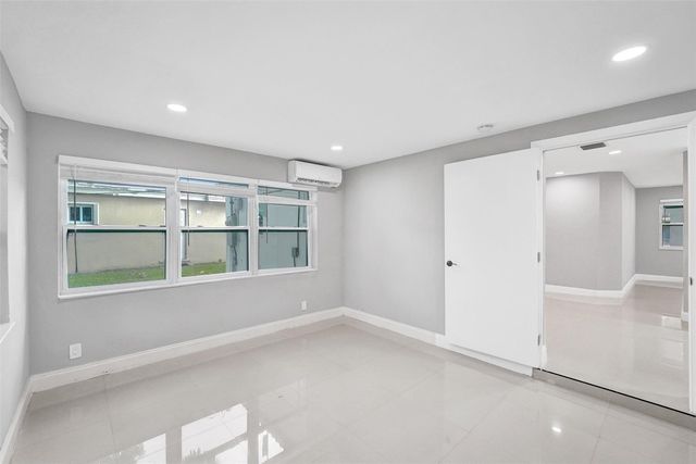 1423 Garfield Street, Hollywood, FL 33020