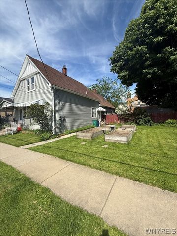 77 Weiss Street, Buffalo, NY 14206