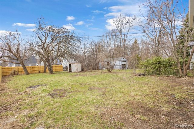 8401 Fielding Street, Detroit, MI 48228