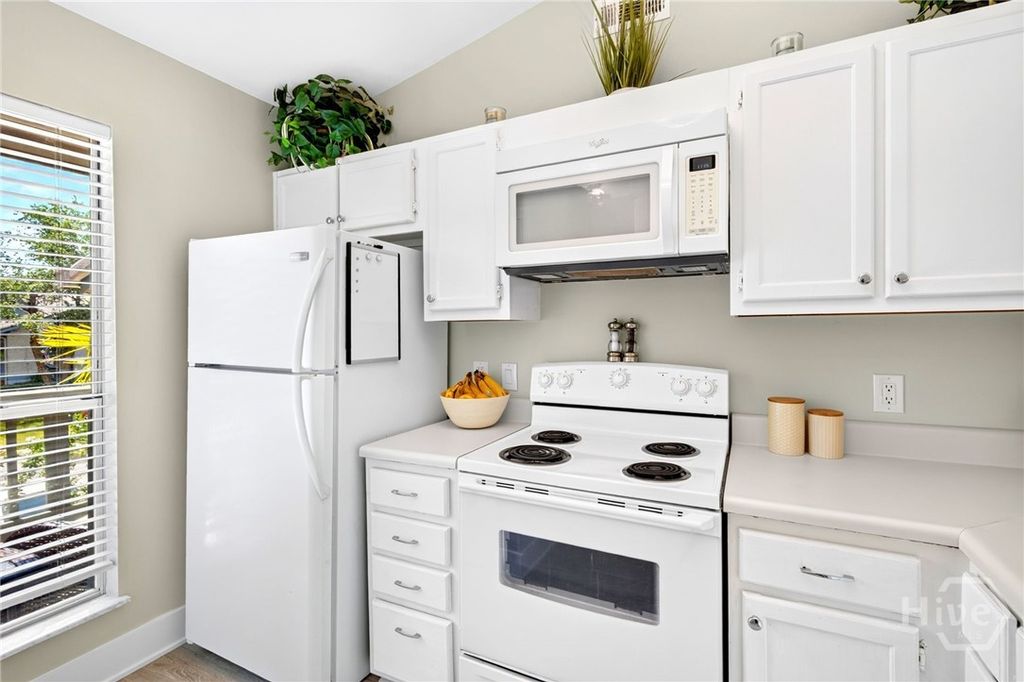 Image 9 of property listing at 56 Bull River Bluff Drive, Savannah, GA 31410