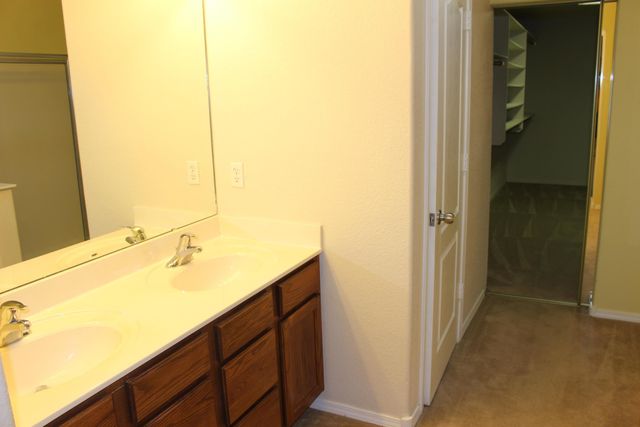 1829 Cortina Loop SE, Rio Rancho, NM 87124
