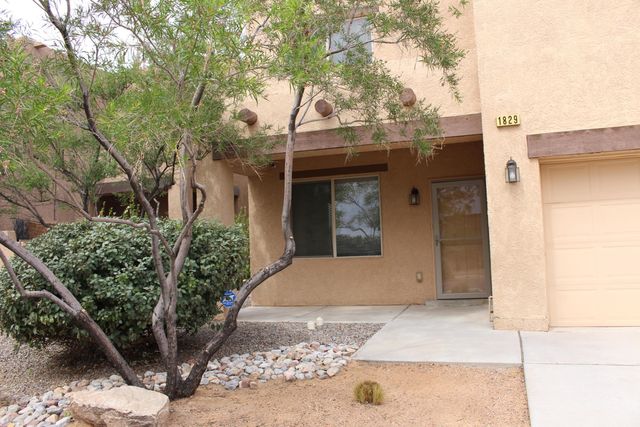 1829 Cortina Loop SE, Rio Rancho, NM 87124