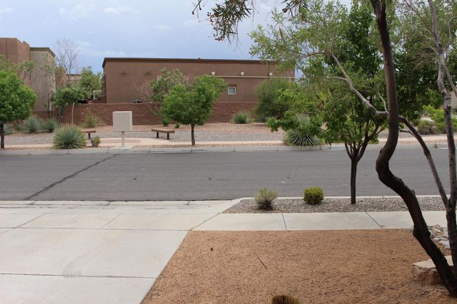 1829 Cortina Loop SE, Rio Rancho, NM 87124