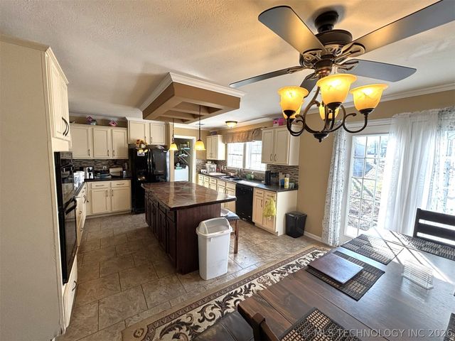 113558 S 4285 Road, Porum, OK 74455